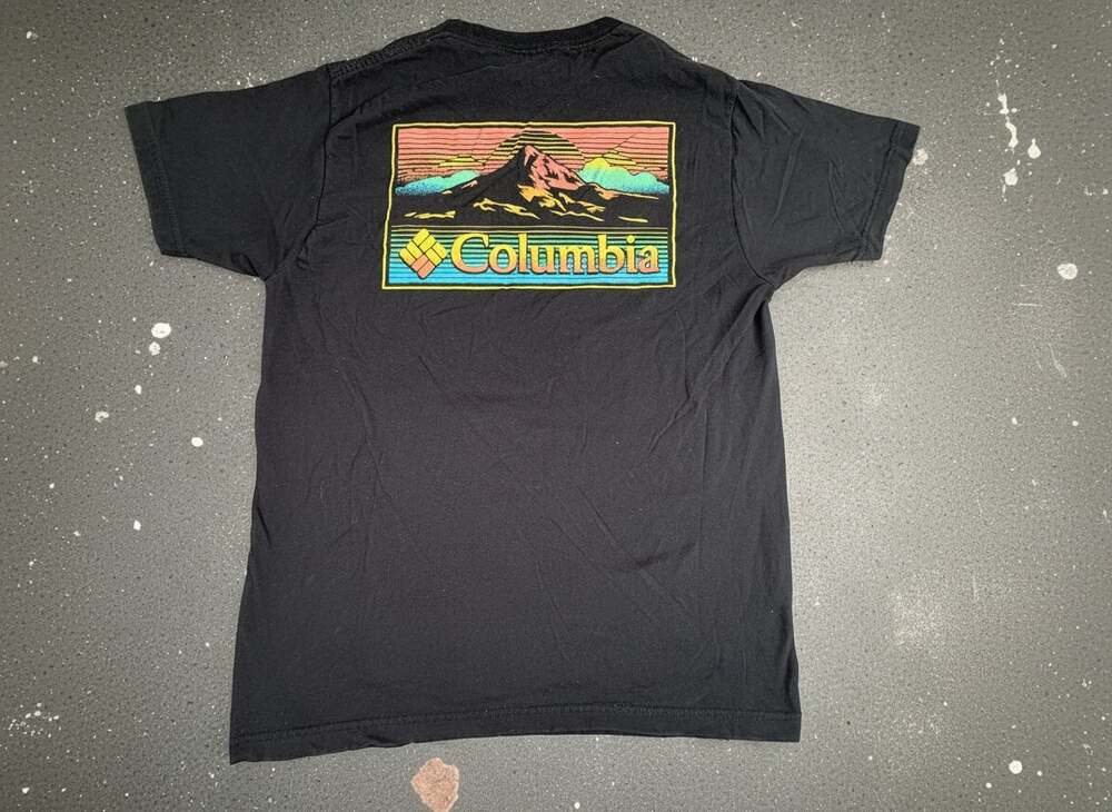 Columbia Sportswear Company Graphic T-Shirt Black Size M